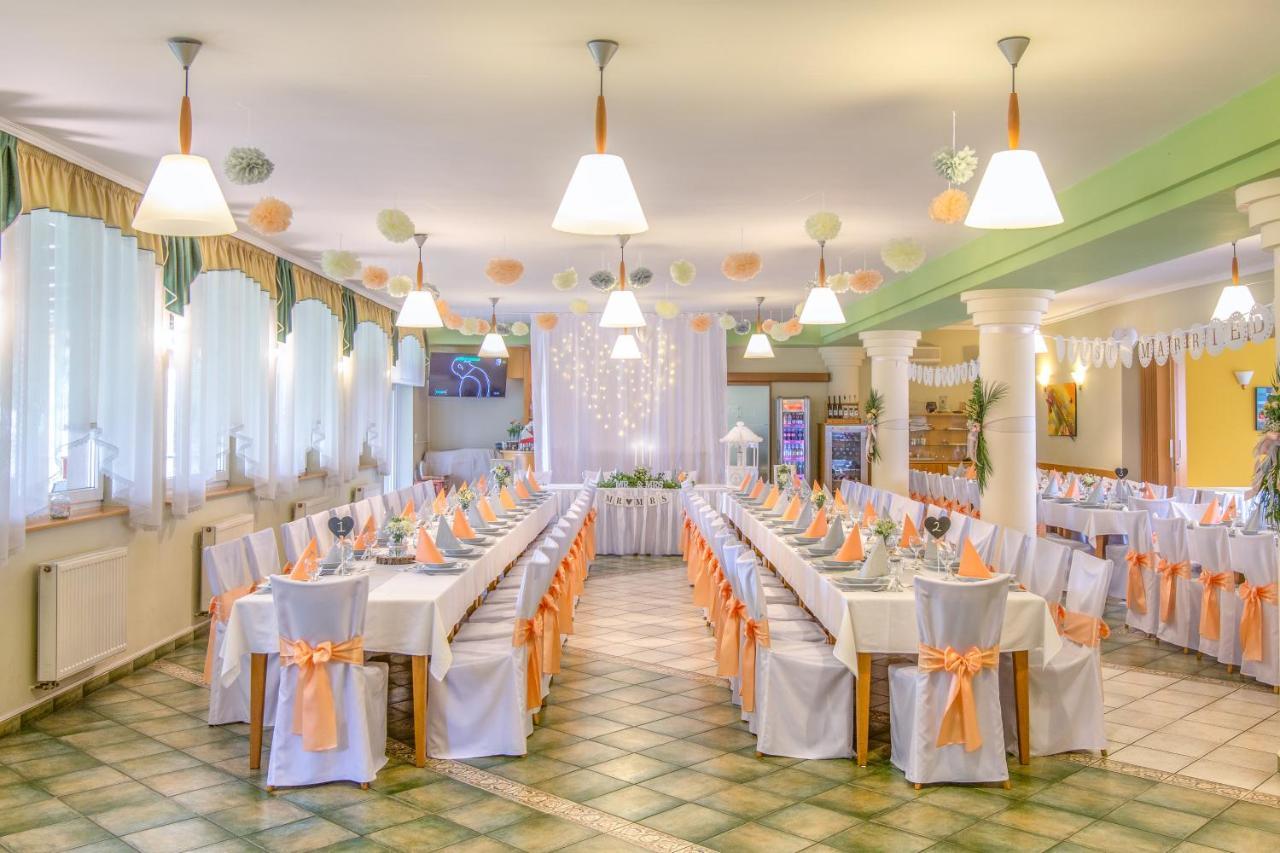 Lipa Hotel és Étterem Szentgotthárd Kültér fotó